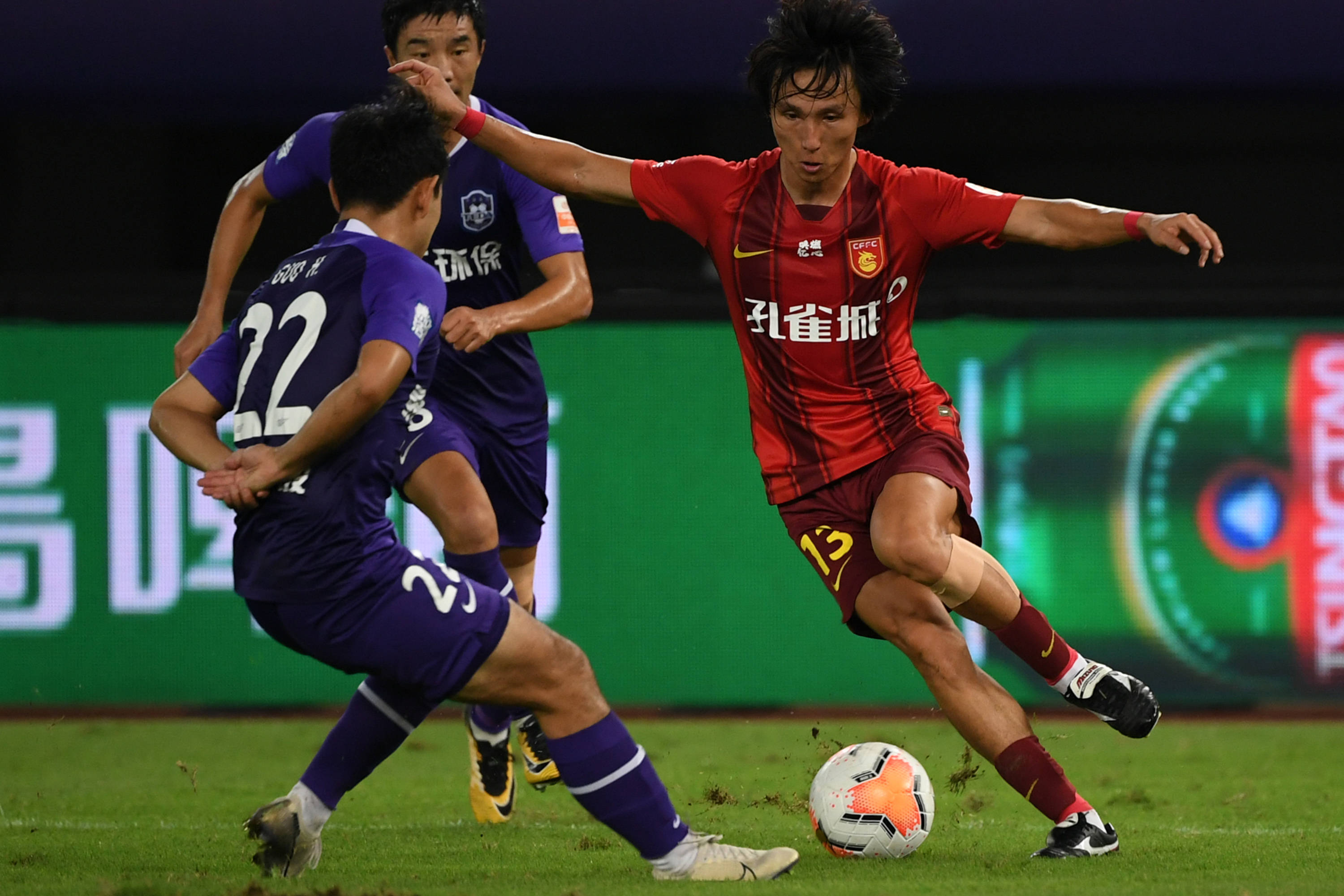 天津泰达迎战河南建业，决胜时刻