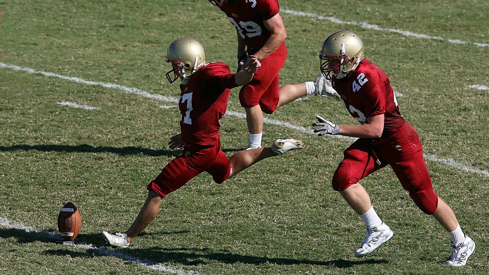 跨界隐喻,美国资本轻取足球曼联,莫德里奇式状态启示体育商业新逻辑